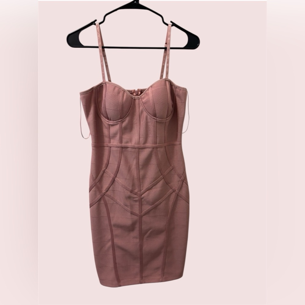 Dust pink Haute monde brand dress, size large, Spaghetti strap bandage dress